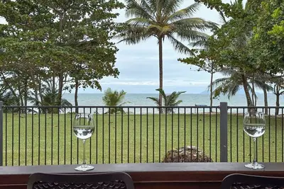 Image de Salty Lodge -Absolute Beach Front
