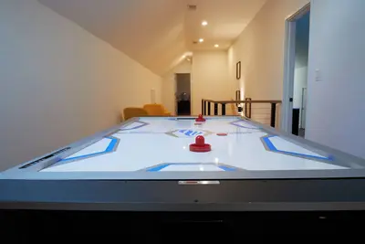 Image de Spacious 4-bedroom house in excellent Atlanta near Downtown Stadiums