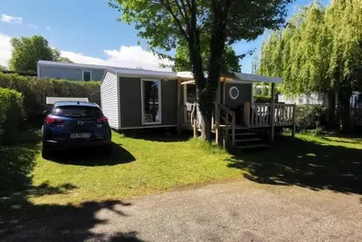 Image de Mobilhome Cosy 2 chbres 4 personnes proche piscine Camping 5*