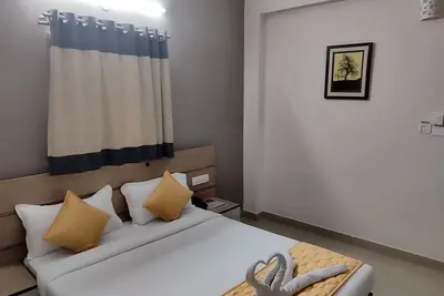 Image de Spacious 4-bedroom apartment in lovely Hyderabad with WiFi, Ac