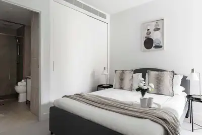 Image de A Cozy 2br Apt Right on Buzzing Chapel Street