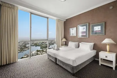 Image de Lvl 42 - Sky High Ocean Views in Towers of Chevron