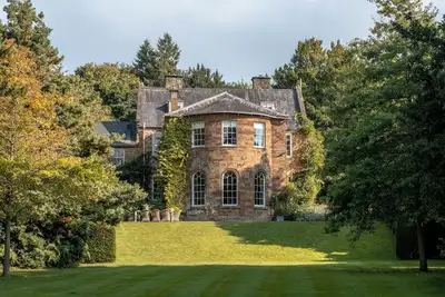 Image de Broughton Barracks, a sprawling seven bed residence that blends historic charm with modern comforts