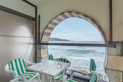 Image de Appartement en Bord de Mer avec Parking Ă Hendaye