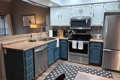 Image de Luxury Condo in the Pines