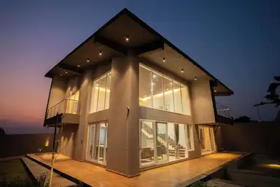 Image de Rosemary Villa, Igatpuri by Ebony Stays: Luxurious 5 Bhk Villa with Pool & Views