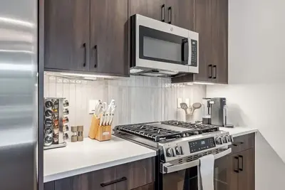 Alpine Nest Escape Su