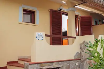 Image de \"Vacation Home in Budoni Limpiddu: A Few Steps from the Sea, Perfect for Families\"