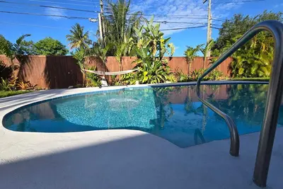 Image de Tropical pool retreat 10min to beach near Mia