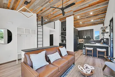 Image de Mountain Retreat Cabin w/ Hot Tub & Stunning Views