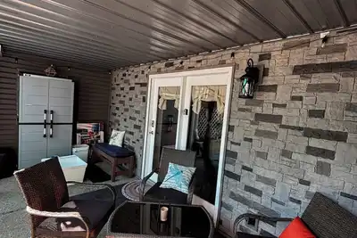 Image de Private 2 Br Lower-Level Retreat Woods & Wildlife, within 10 min of Wis Dells