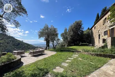 Image de Residential church in a villa with pool and panoramic views in Tuscany