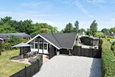 Image de S746 Strøby Ladeplads - Løvsangervej 6