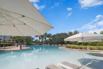 Image de 673 Brand New 3br Luxury House by Disney Orlando