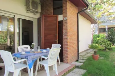 Image de Villa avec jardin proche de la plage