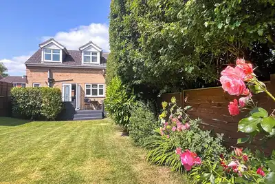 Image de 2 chambres à coucher à Whitby