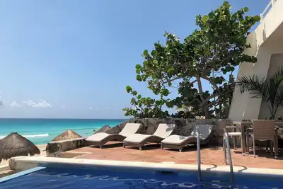8 Bedroom Beachfront Villa