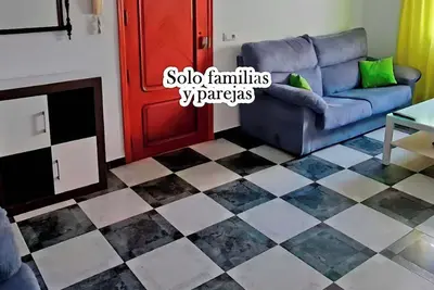 Image de Piso centrico en Conil para familias