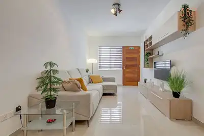 Image de Modern & Cozy 3br Maisonette with private Terrace