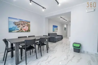 Image de Bright 2br home Near Sea with Ac's in St Julians