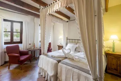 Image de Chambre 'Doble Superior' avec piscine partagée, terrasse partagée et climatisation