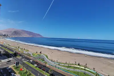 Image de Apartment with Parking Included, Ocean Front