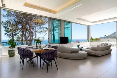 Image de The Glasshouse - Camps Bay, 180° Views, Luxury