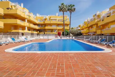 Image de Appartement \"Cabana Do Mar\" avec piscine partagée, Wi-Fi et climatisation