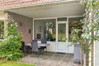 Image de Cozy vacation apartment in Bruinisse on the Grevelingenmeer