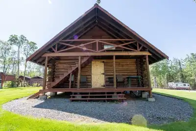 Image de Cozy Rustic Duplex Cabin - Ketchikan Side