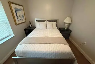 Image de Andrew's Neutral Haven