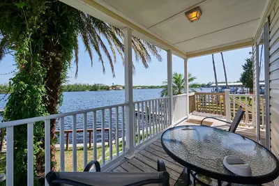 Image de One bedroom cottage on the Homosassa River!