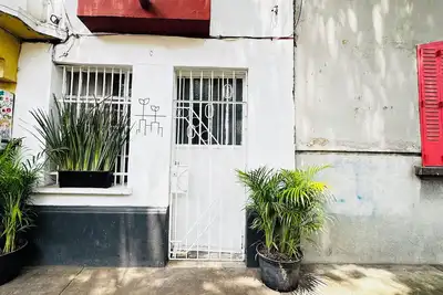 Image de The simple Life in Roma neighborhood
