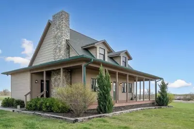 Image de Relaxing Getaway Near Rathbun Lake – Sleeps 10