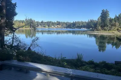 Image de Stunning Waterfront Retreat In Port Madison Bainbridge Island-Furnished