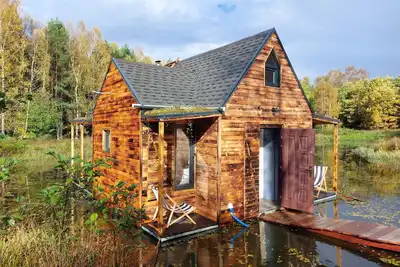 Image de heather hut, cottage on a pond + 2 hectars of area