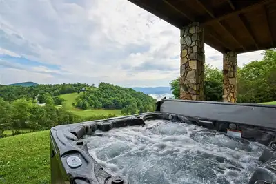 Image de Mountain Home with Great Views