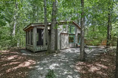 The Artful Bungalow w/ Loft