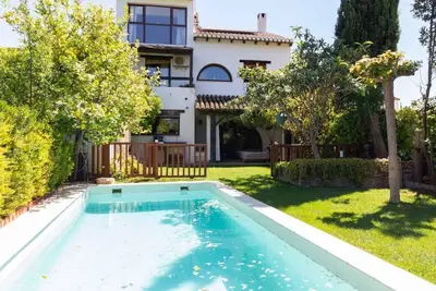 Image de Belle maison avec piscine au coeur de la vallée de Lecrín