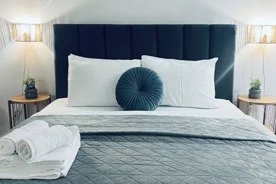 Image de Cozy studio with Ac and WiFi in beautiful Brasov!
