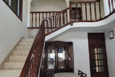 Image de 🏡 Superbe Duplex Meublé – 5 Chambres, 5 Douches, Confort Haut de Gamme
