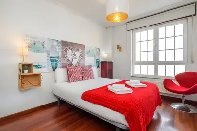 Image de Appartement 'O Faro Apartamentos' avec vue sur mer, balcon et climatisation
