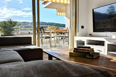 Image de Appartement lumineux avec terrasse et animaux admis à Tossa de Mar
