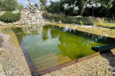 Image de Gîte de charme près du Mans pour 4 avec piscine naturelle