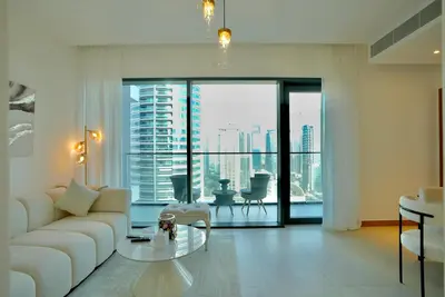 Image de High Rise City View