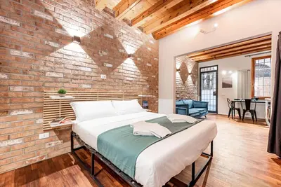 Image de Italstay Rogati Brick Apartment - Private entrance
