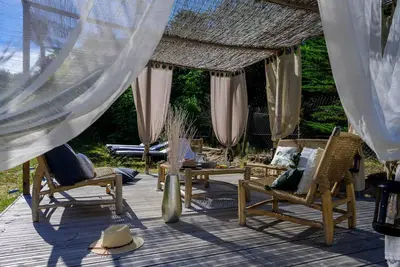 Image de Tres belle maison tres confortable dans les bois au bords d’une magnifique plage