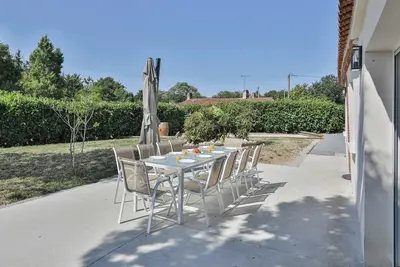 Image de Maison en pleine campagne proche de la mer