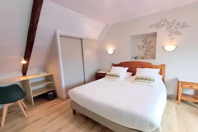 Image de Chambre d'hôtes 3 De Kerantum avec terrasse partagée, jardin partagé et Wi-Fi