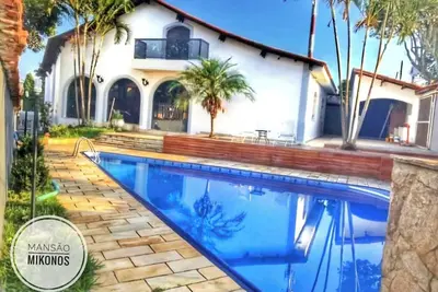 Image de House with Heated Pool Z/L